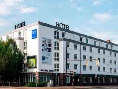 Tryp By Wyndham Bremen Airport Hotel Екстериор снимка